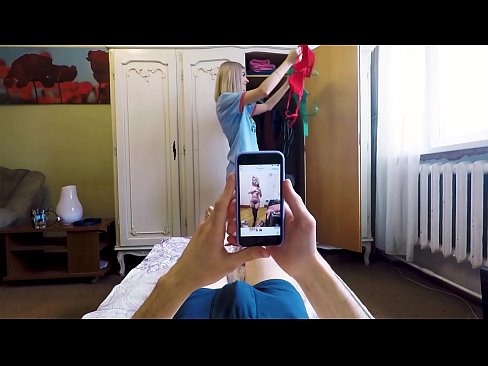 ❤️ Stiefschwester bringt ihren Bruder zum Wichsen, kurz bevor Mama nach Hause kommt ❤❌ Anal video bei uns ☑